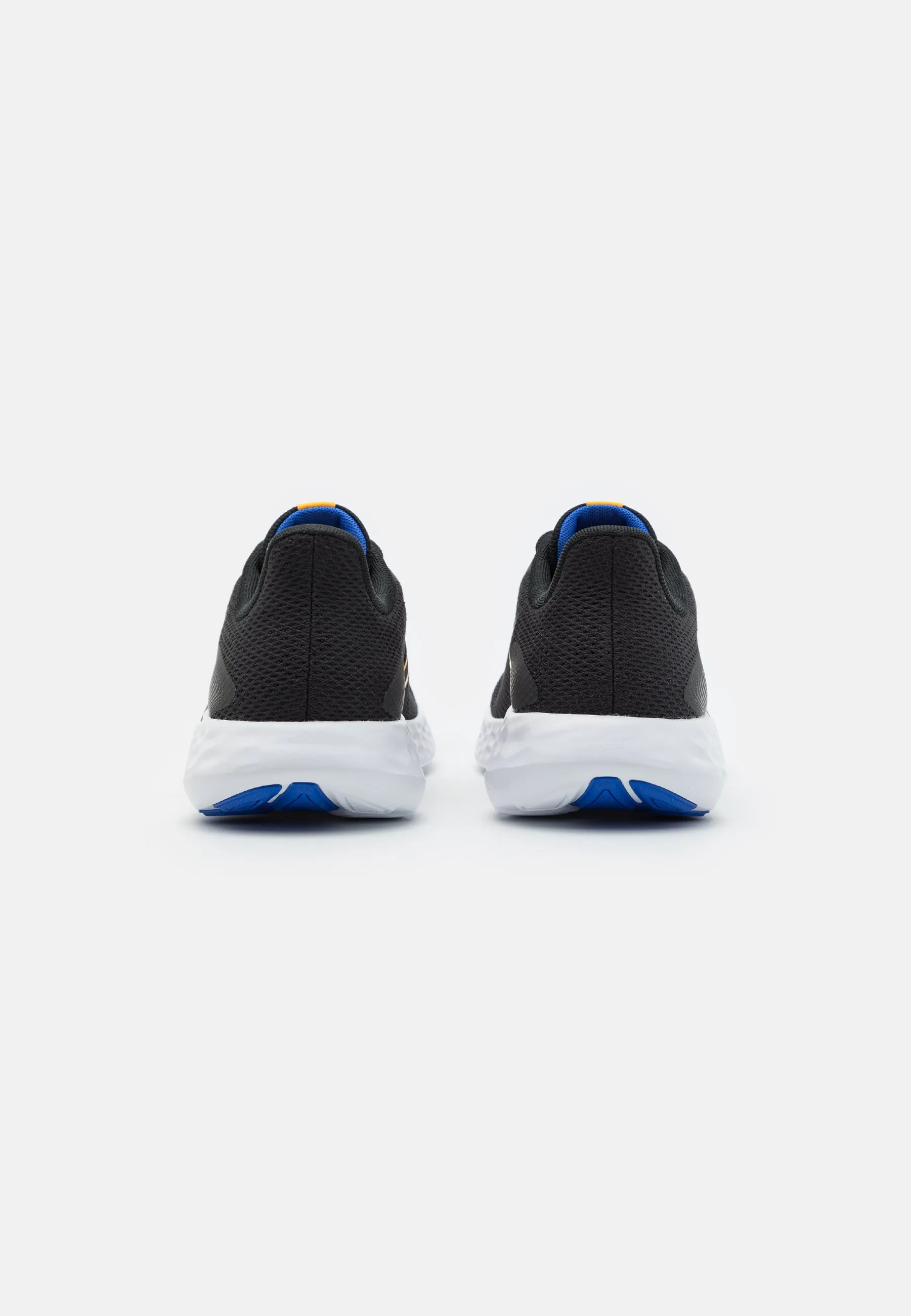 411V3 - Scarpe running neutre