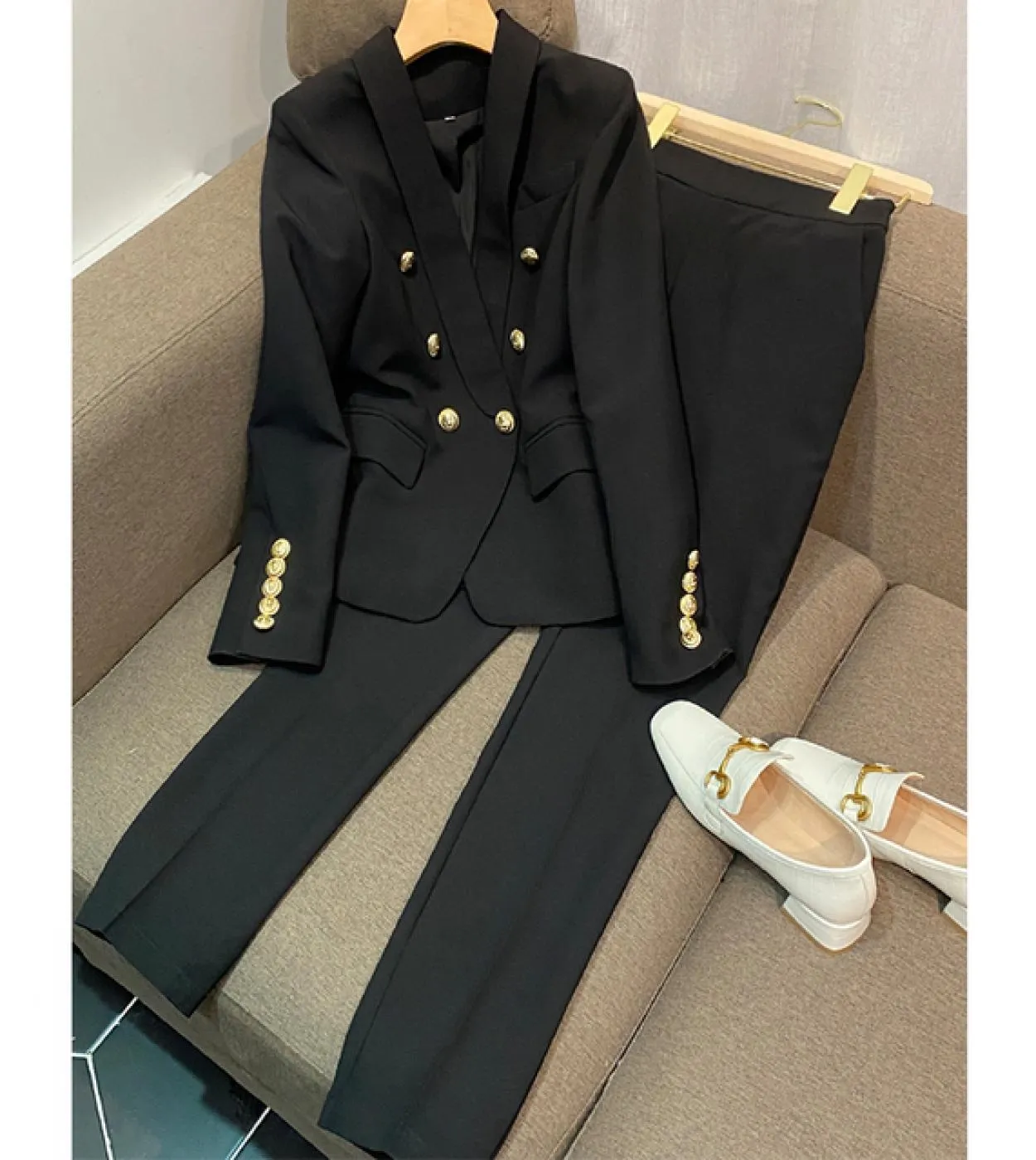 Abiti da lavoro rosa Pantalone da donna Abito da lavoro rosa da donna Abiti da ufficio da donna Tailleur pantalone rosa
