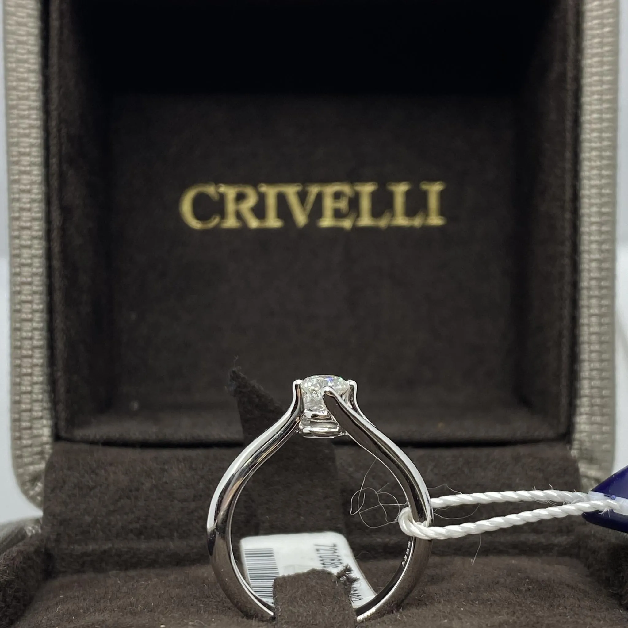 Anello Crivelli Solitario in Oro Bianco e Brillante Ct 0.41