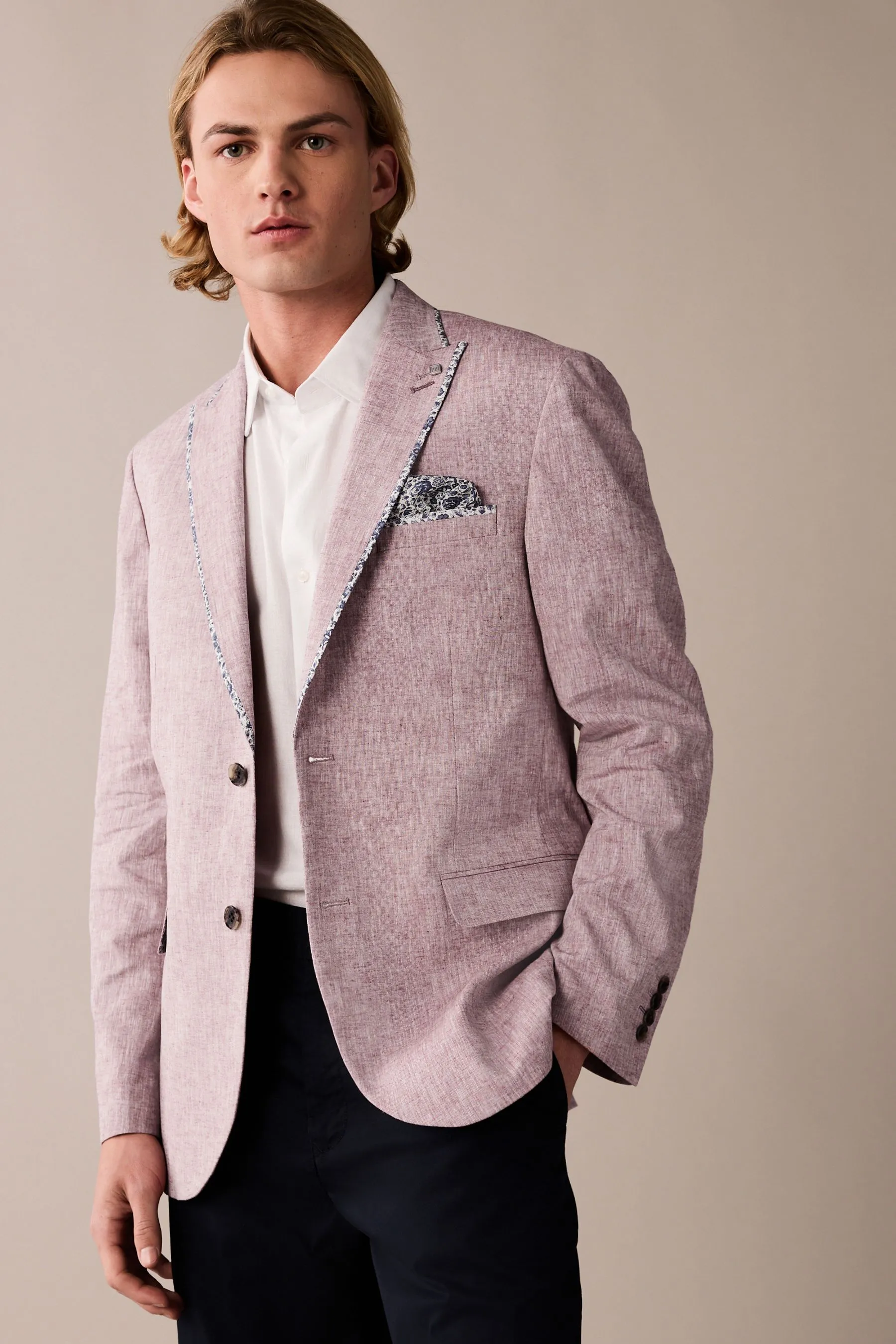 Blazer in lino con finiture    