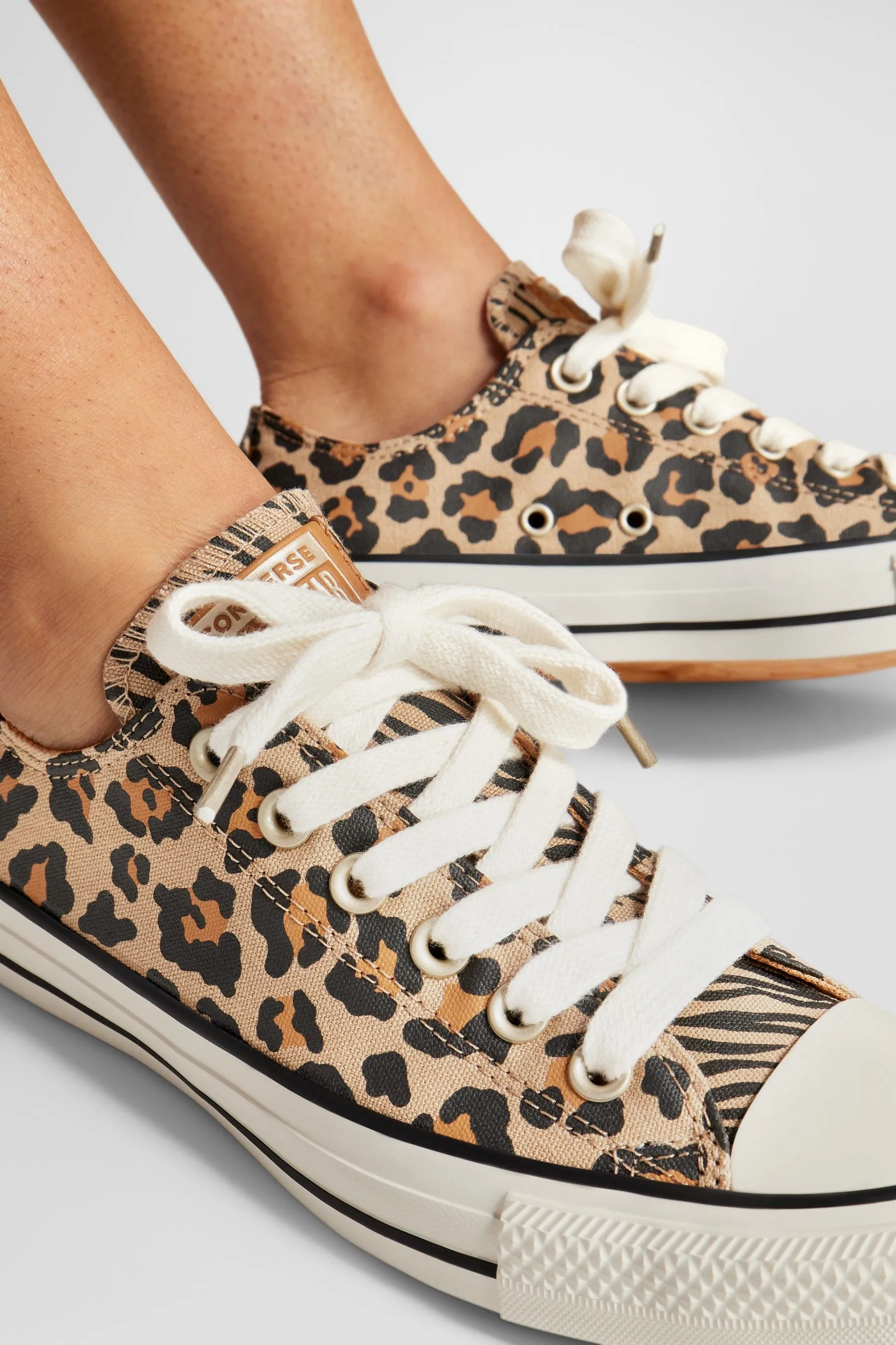 Converse Chuck Taylor All Star Ox - Scarpe da ginnastica basse maculate con Animal Stampa
