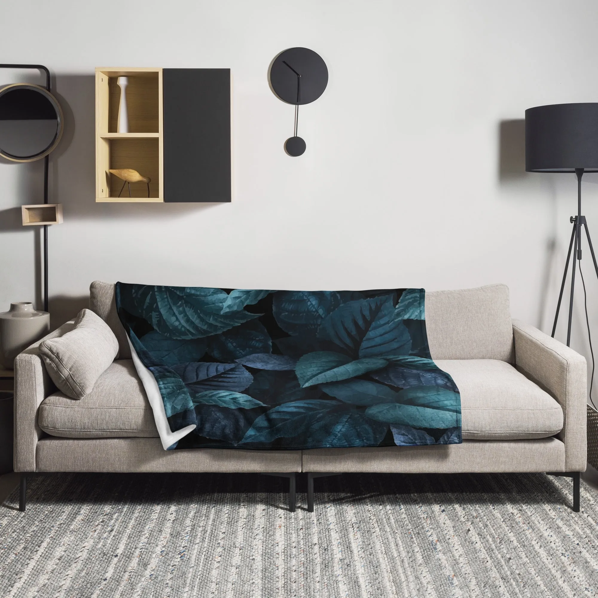 Coperta con foglie