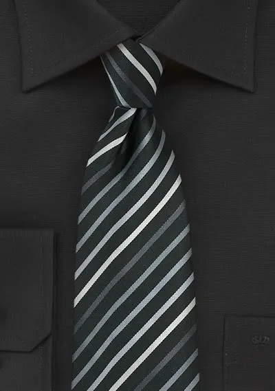 Cravatta a clip design a righe nero argento grigio