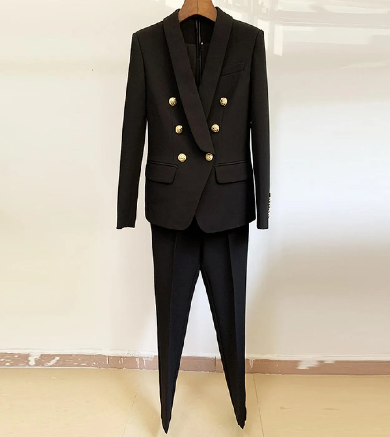 Drop Ship Pink Red Pants Suit Donna Business Classic Gold Doppiopetto Button Blazer Pantaloni Due pezzi Completi Blaz formale