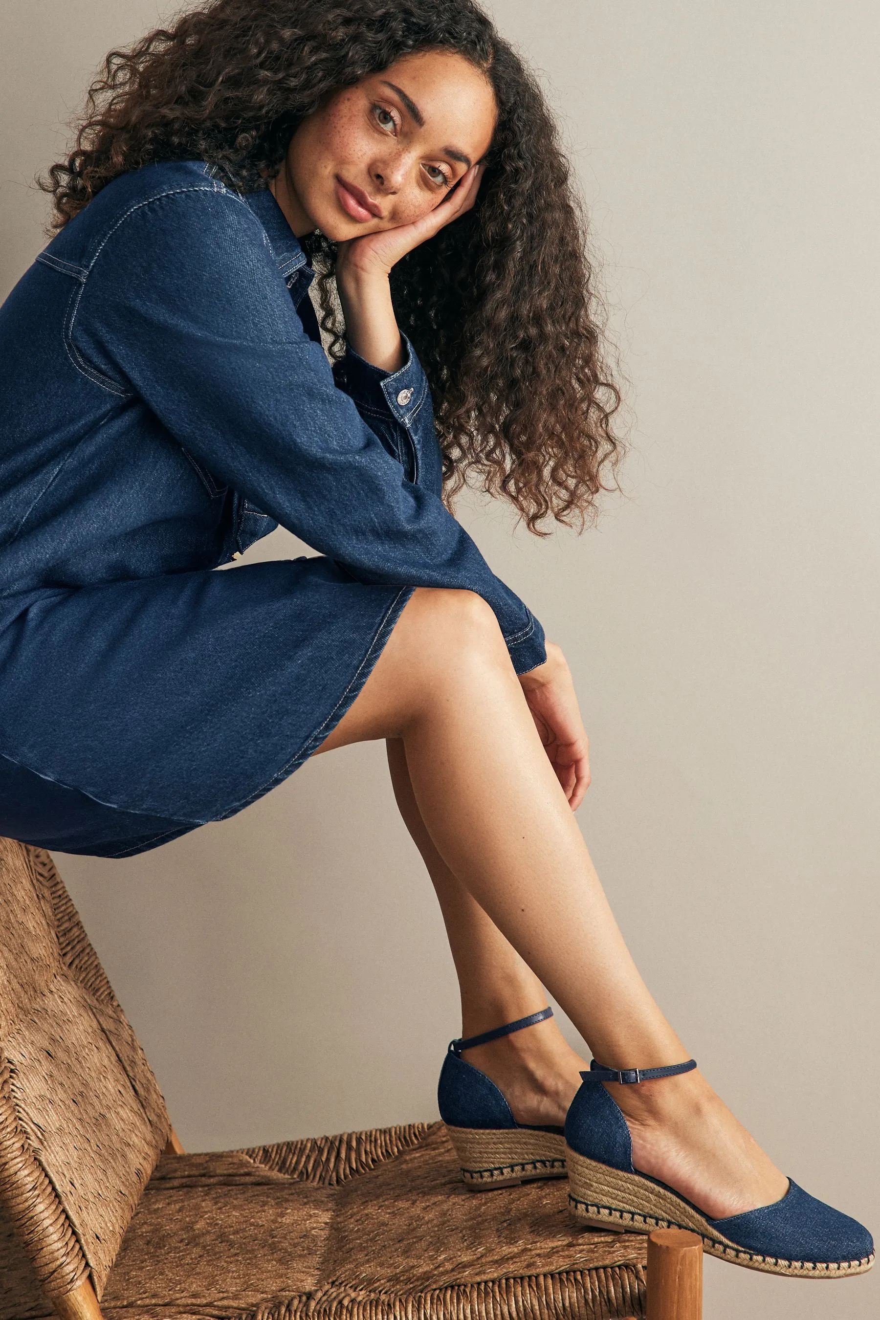 Forever Comfort® - Scarpe con zeppa a punta chiusa    