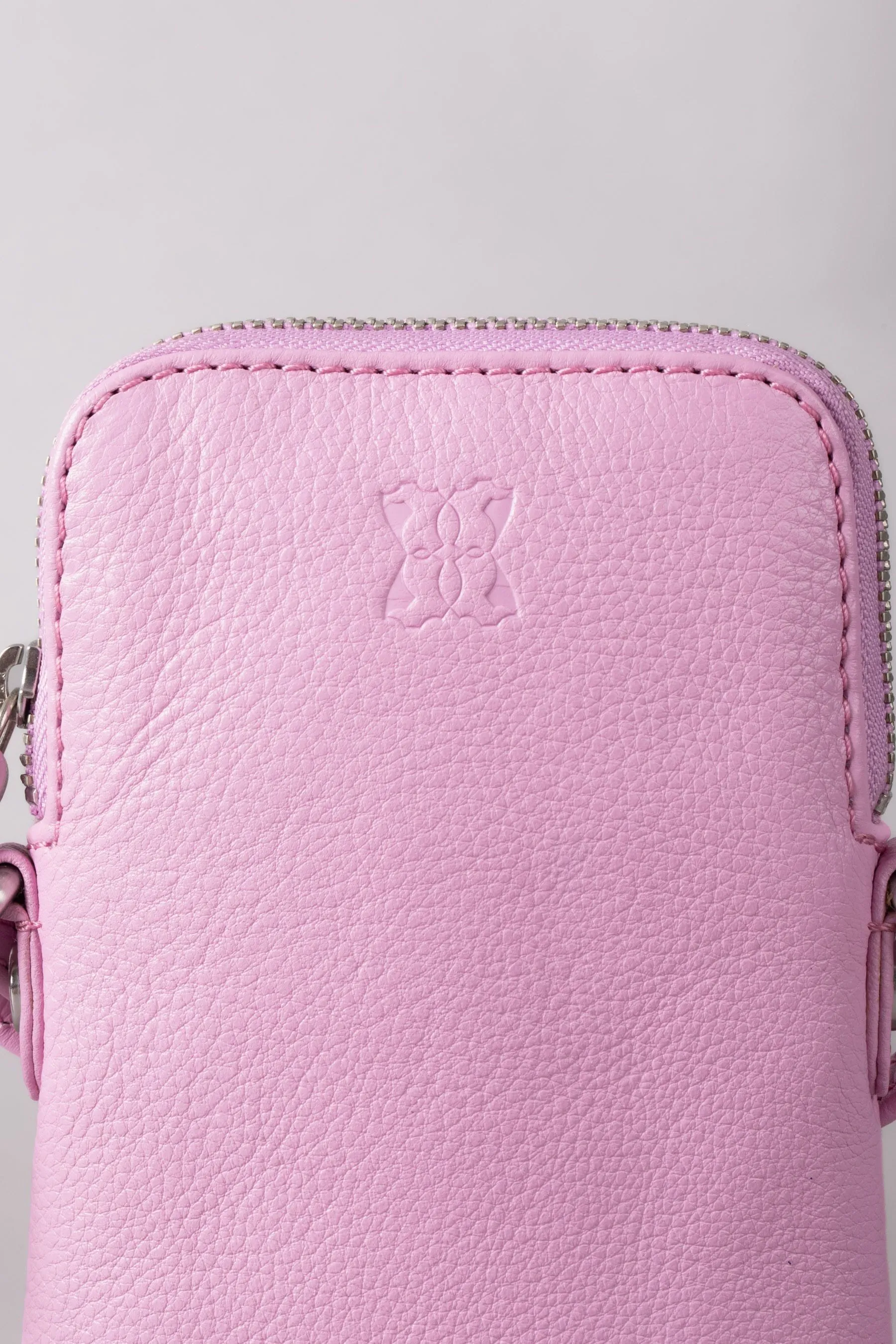 Lakeland Leather - Coniston - Pochette in pelle con tracolla per telefono