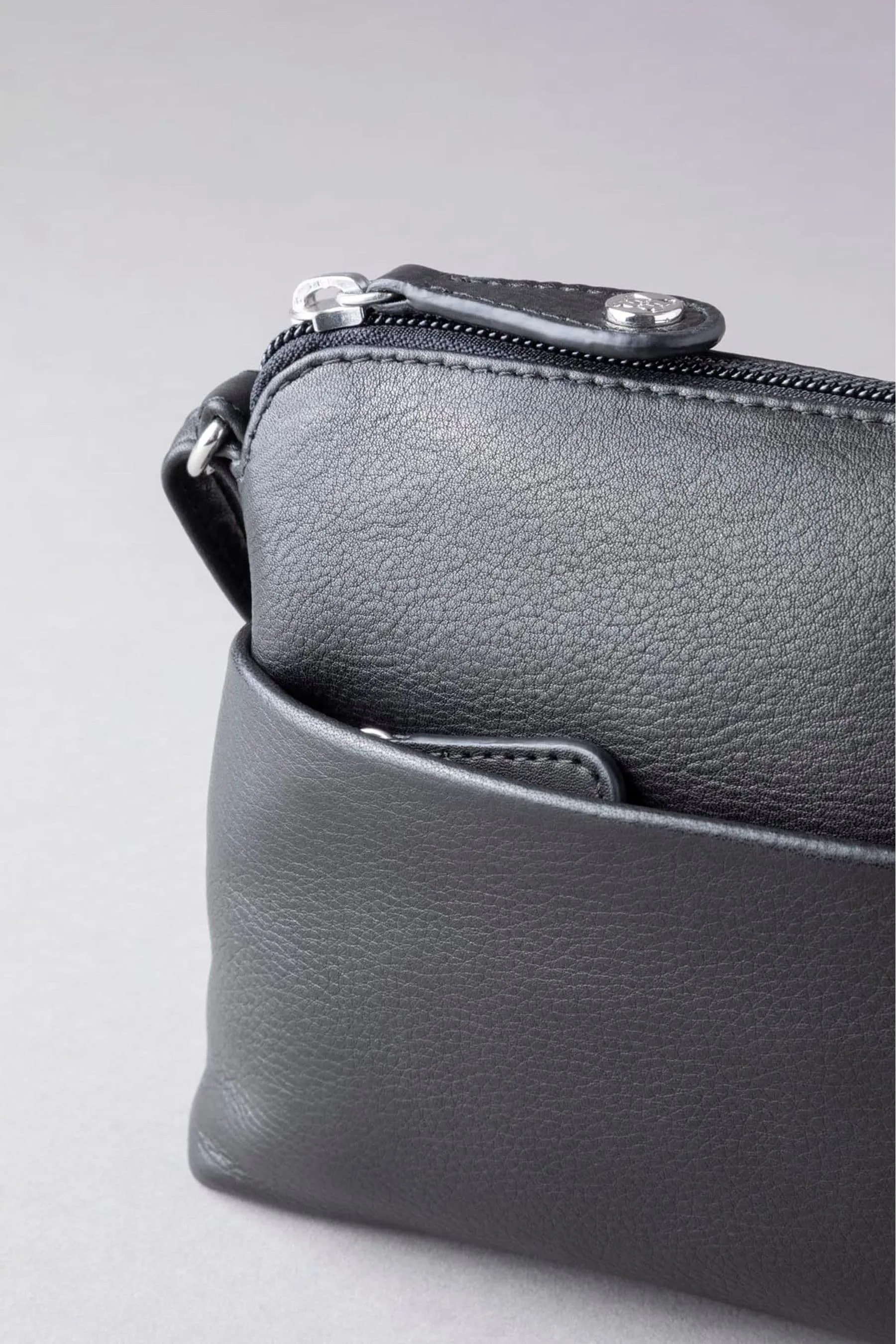 Lakeland Leather - Rydal - Borsetta a tracolla in pelle