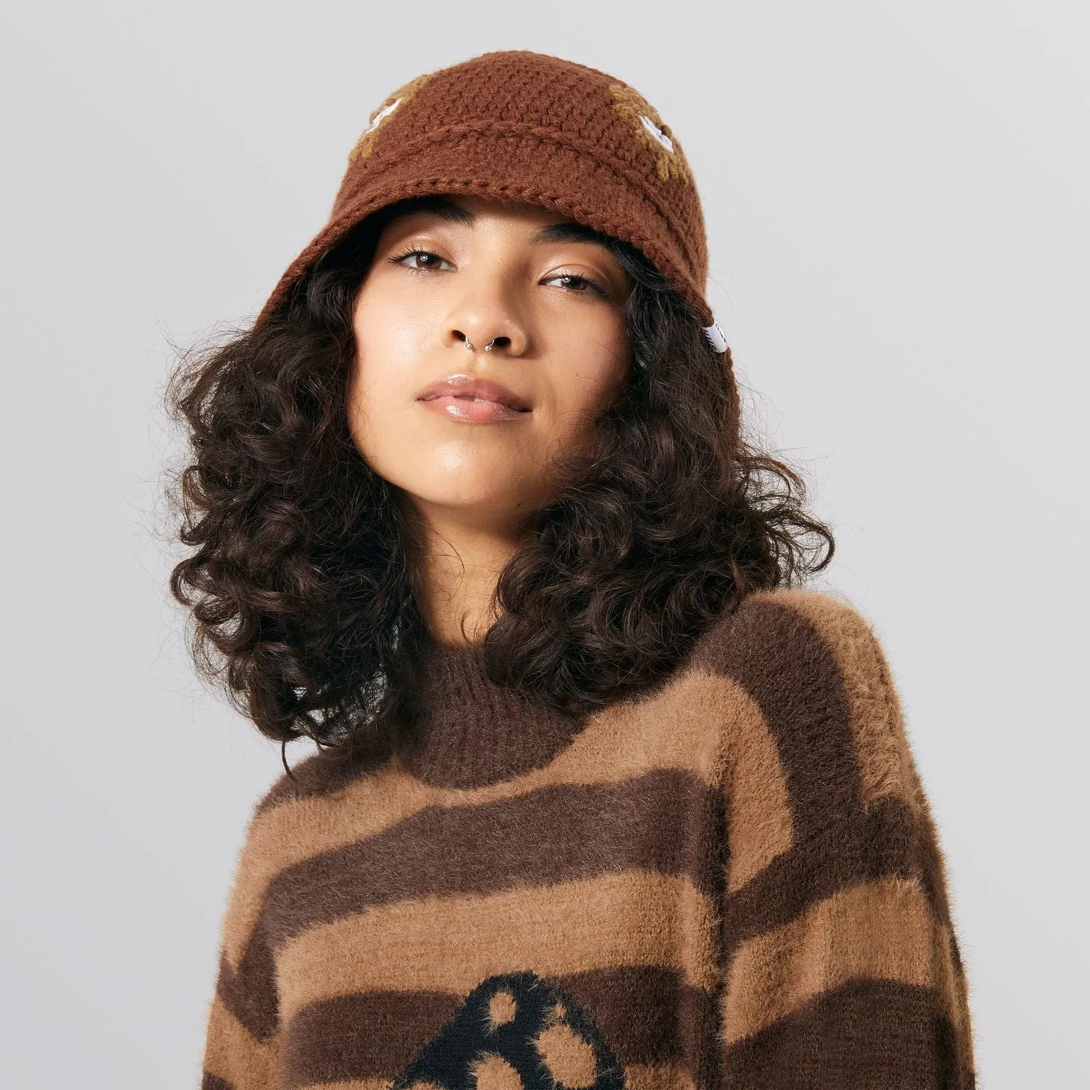NATURE BUDDY KNIT BUCKET - BROWN