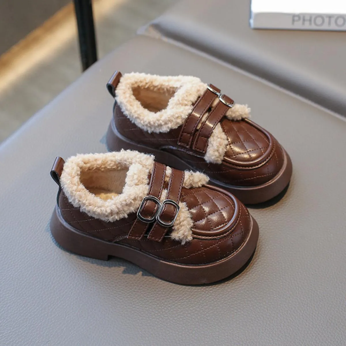 Nuove scarpe invernali per bambini Ragazza per bambini Principessa Pelliccia delicata sulla pelle Scarpe da bambina calde Sneake