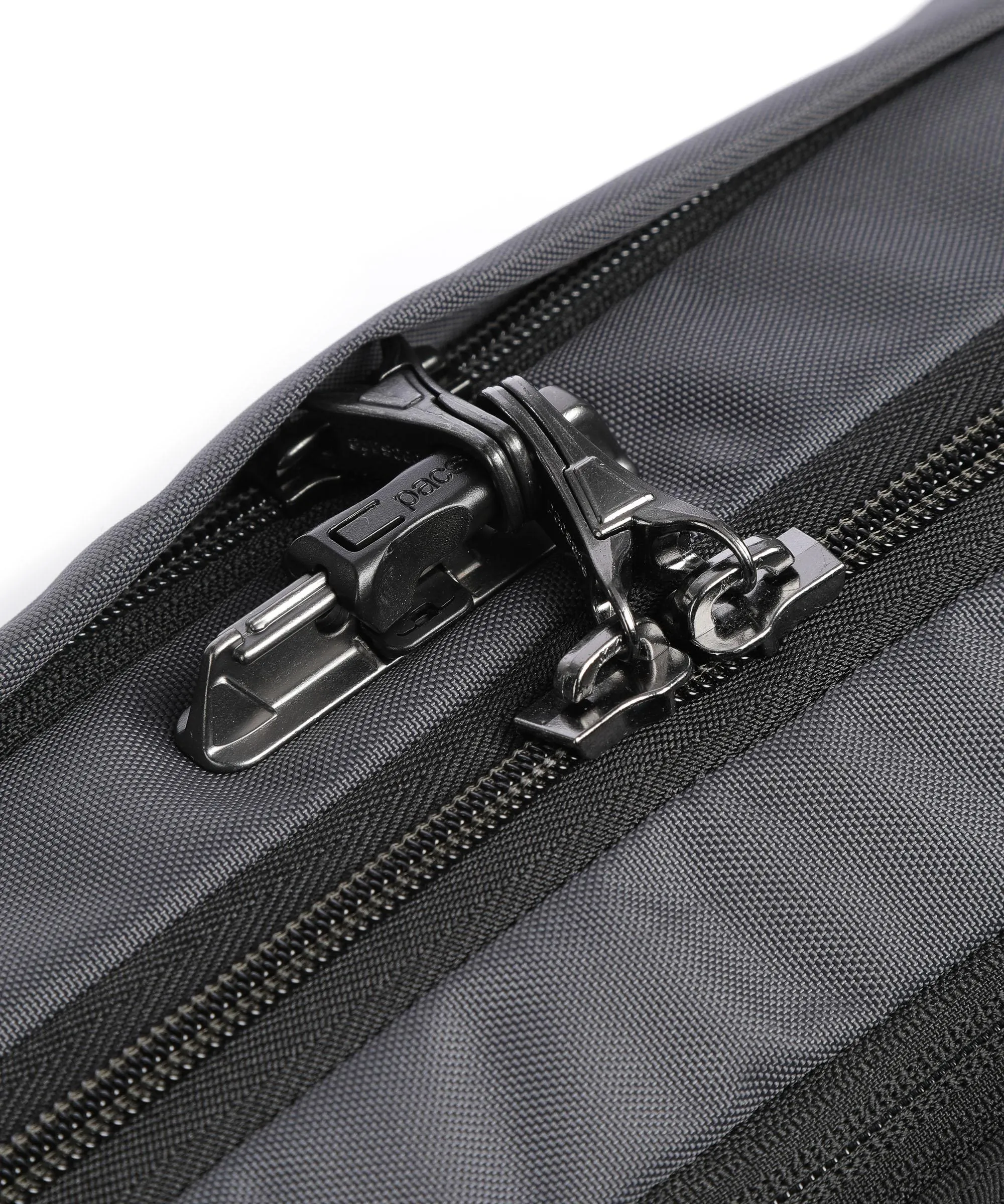  Pacsafe Metrosafe Metrosafe X 13