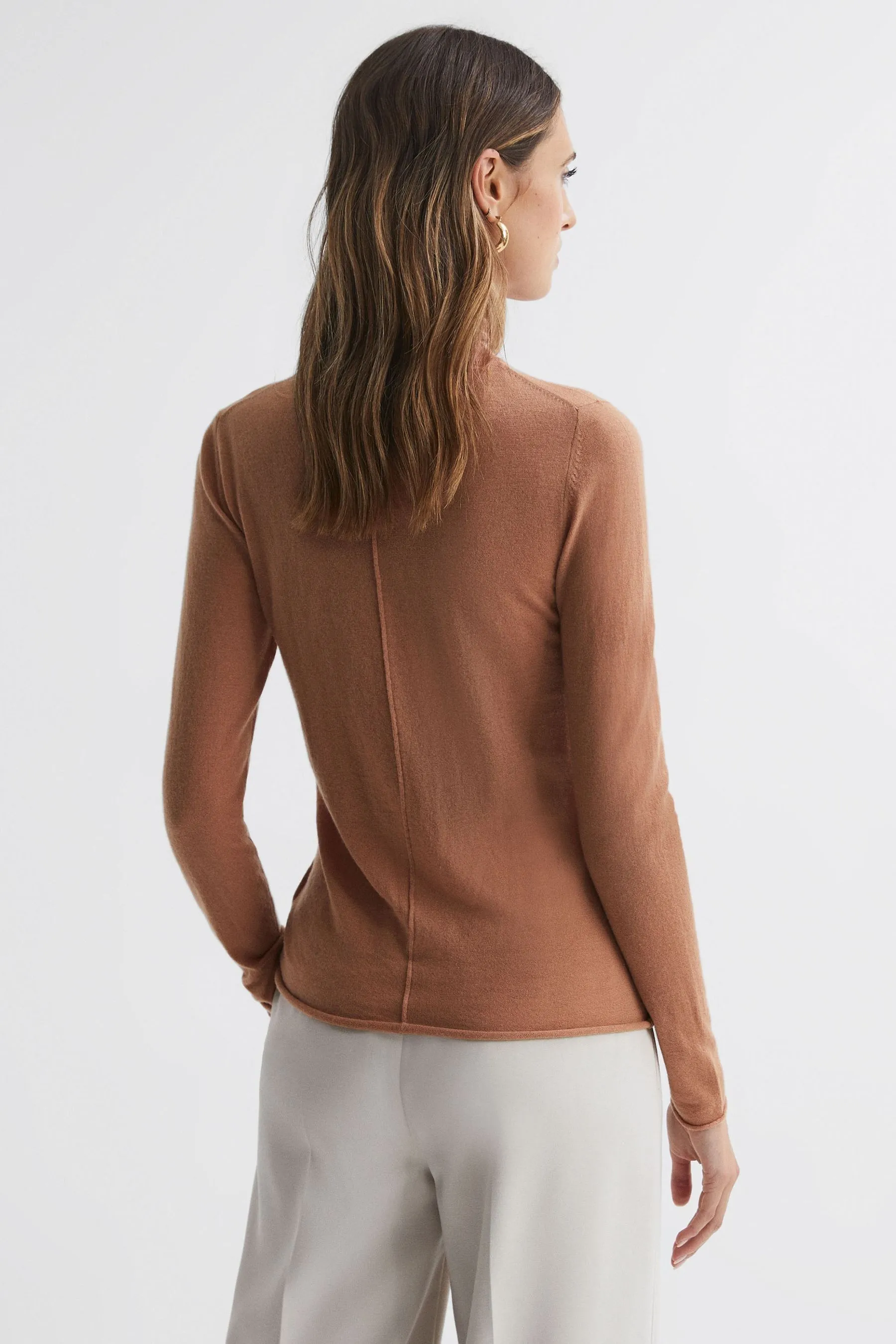 Reiss - Emma - Top a collo alto in lana e cachemire    
