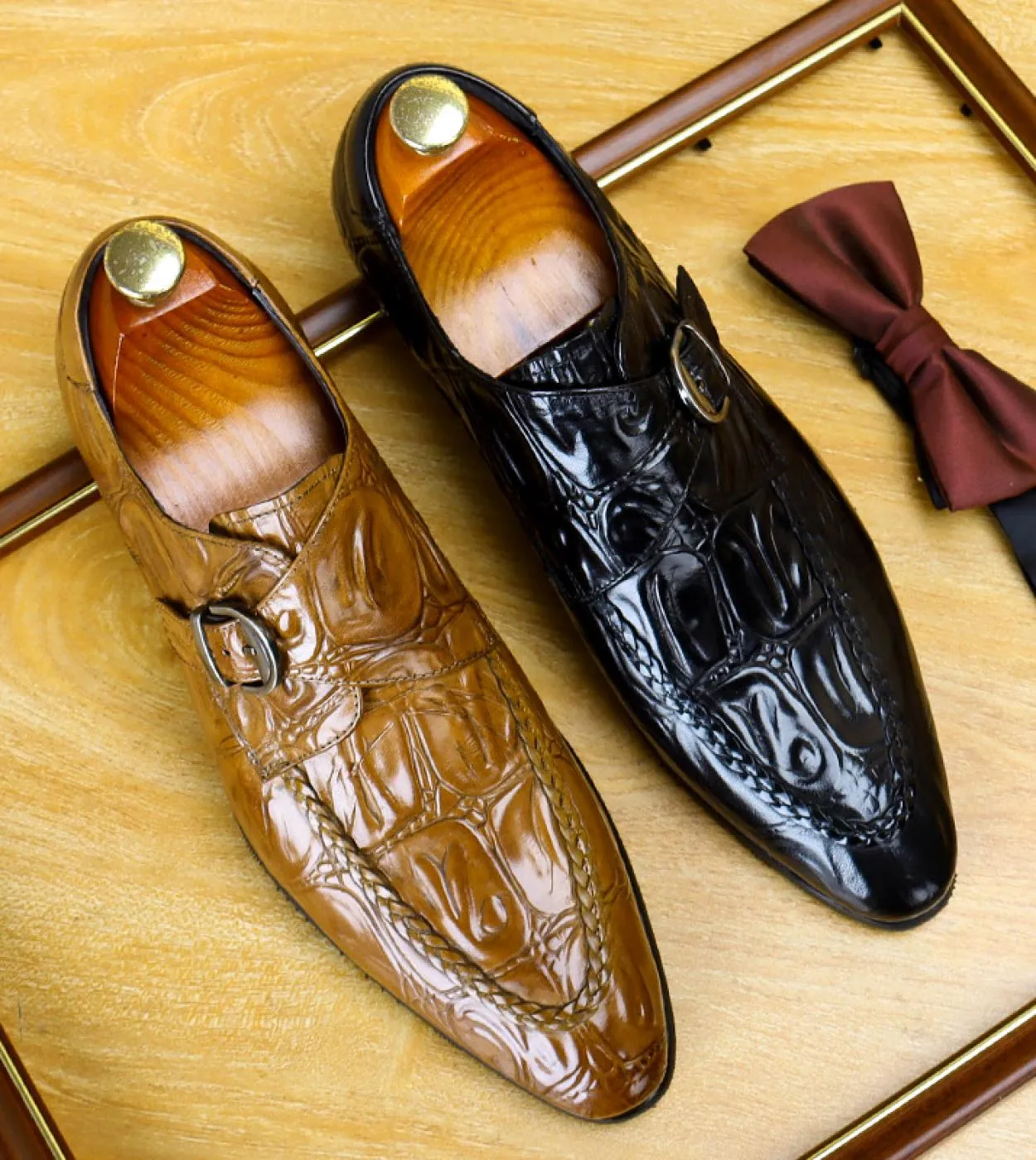 Scarpe eleganti da uomo di lusso in vera pelle 2023 estate nuovo stile moda qualità fibbia scarpe da lavoro da lavoro da sposa n