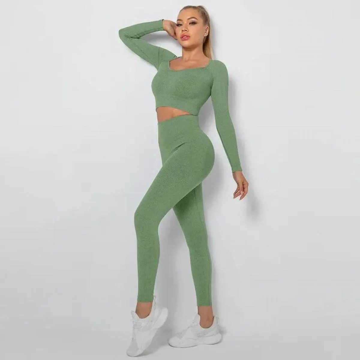 Set di vestiti per yoga Set di vestiti per yoga a maniche lunghe Completo senza cuciture Set di vestiti per allenamento femminil