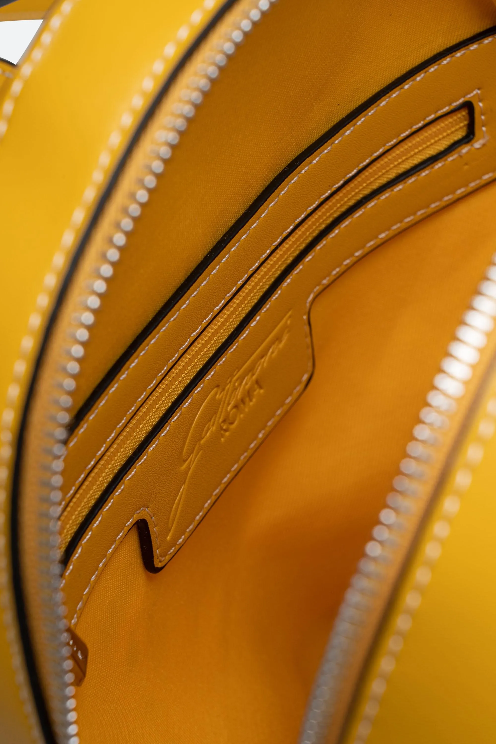 Zaino giallo
